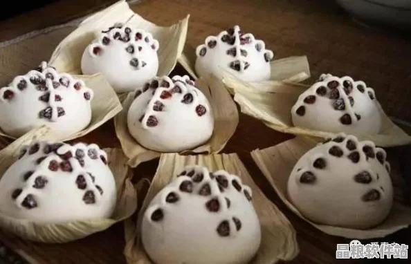 一雙雪白豐盈的面點